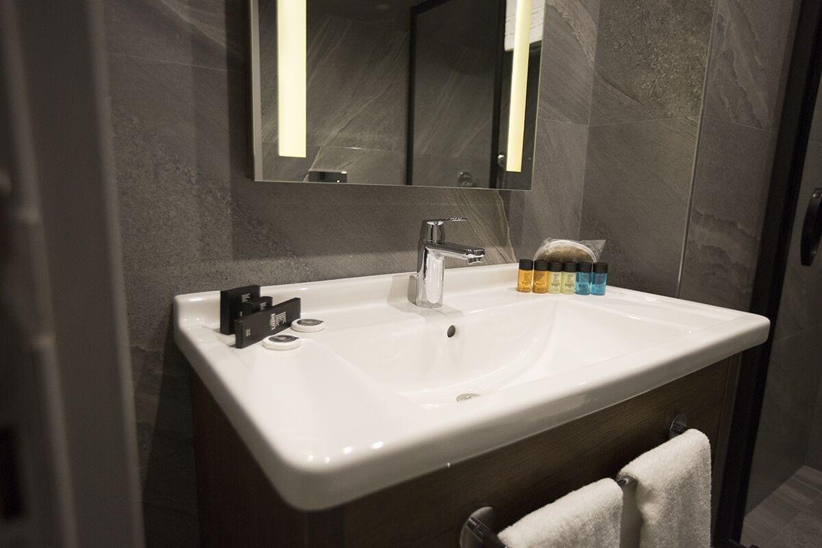 เอเมนส์ โอเต็ล Hotel อิซมีร์ ภายนอก รูปภาพ