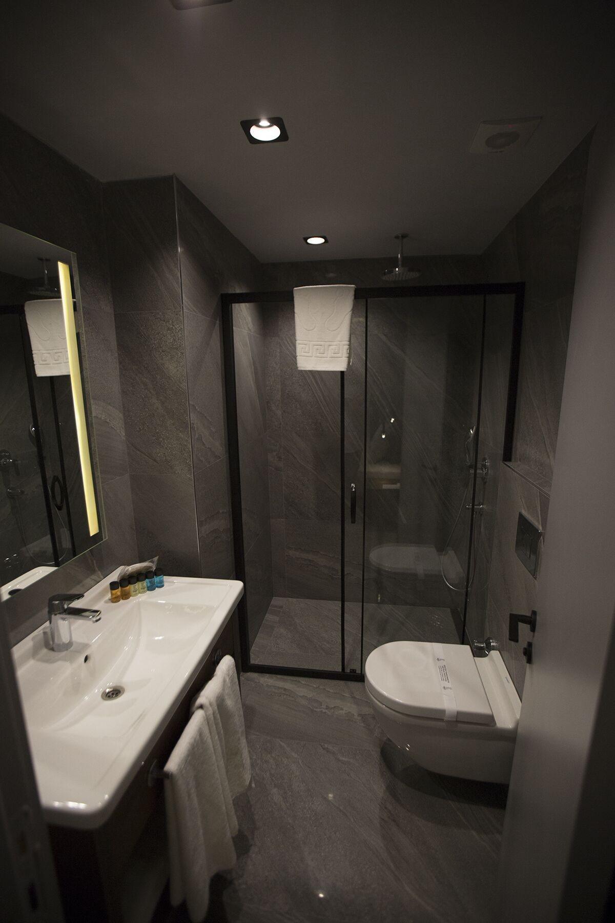 เอเมนส์ โอเต็ล Hotel อิซมีร์ ภายนอก รูปภาพ